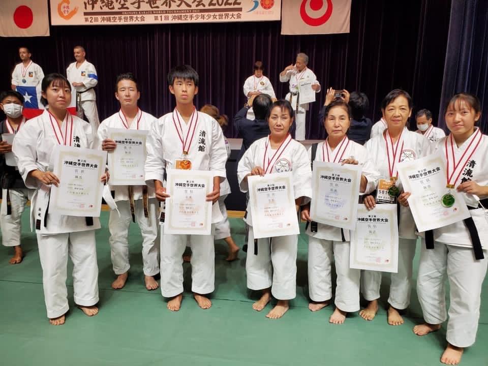 Les médaillés du dojo Seiryukan - Okinawa karate world championships 2022