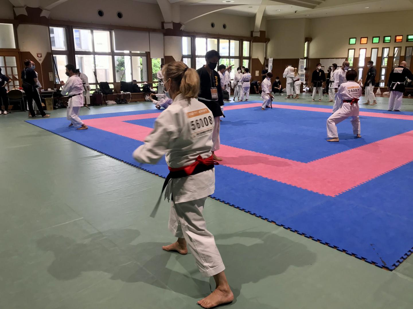 Adultes 2 Sai - Muriel en 8ème de finale - Okinawa karate world championships 2022